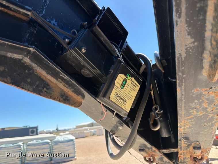 image for item EW2242 2014 PJ equipment trailer
