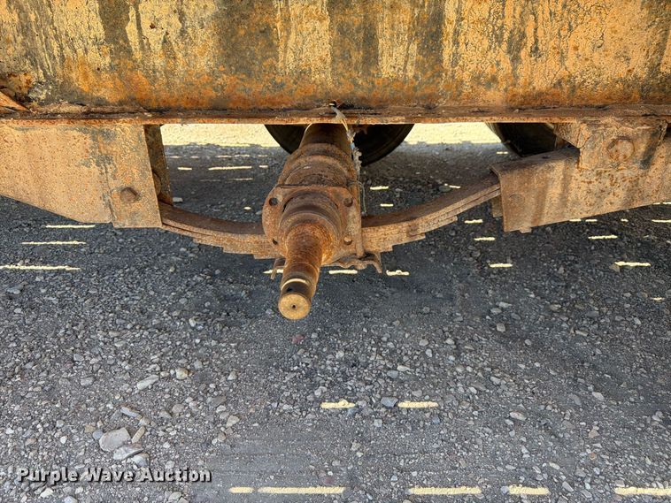 image for item EW2242 2014 PJ equipment trailer