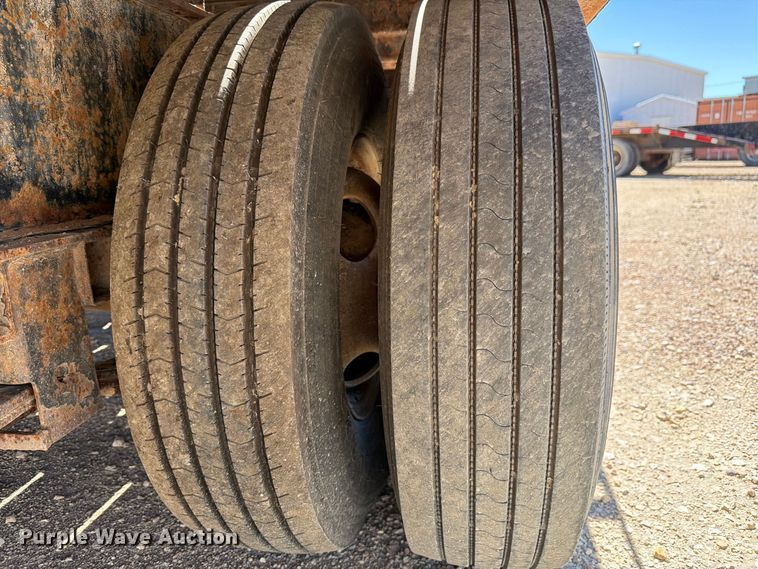 image for item EW2242 2014 PJ equipment trailer