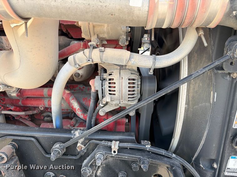 image for item EW8844 2020 Peterbilt 567 semi truck