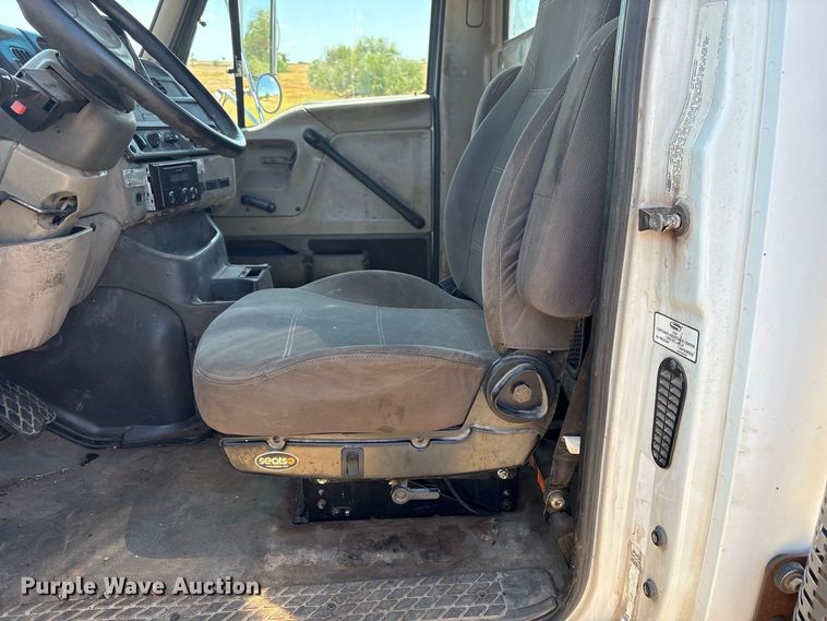 image for item EX0045 2007 Sterling Acterra truck cab and chassis