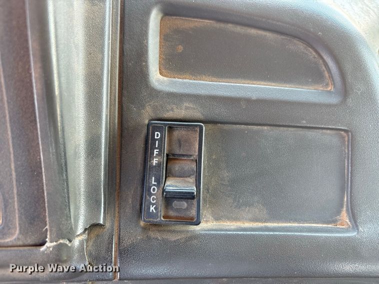 image for item EX0045 2007 Sterling Acterra truck cab and chassis
