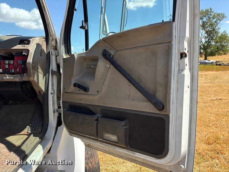 image for item EX0045 2007 Sterling Acterra truck cab and chassis