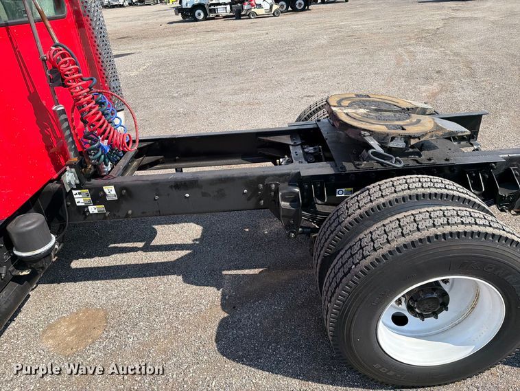 image for item FB5095 2004 Kenworth T300 semi truck