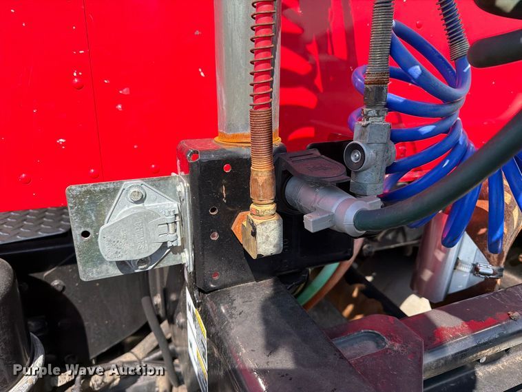 image for item FB5095 2004 Kenworth T300 semi truck