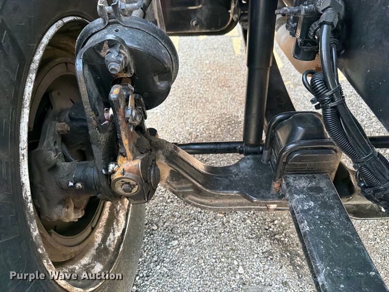 image for item FB5095 2004 Kenworth T300 semi truck