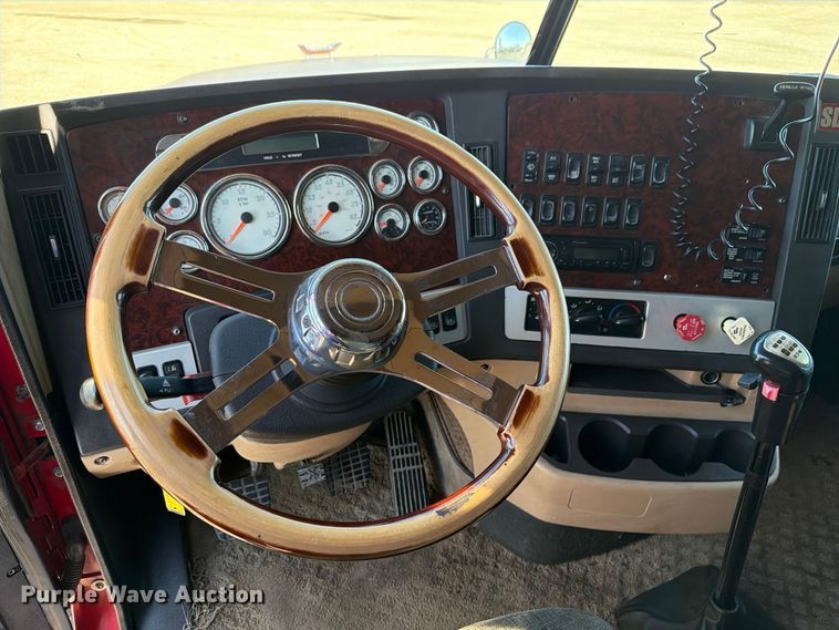 image for item FB5128 2011 Freightliner Coronado SD semi truck