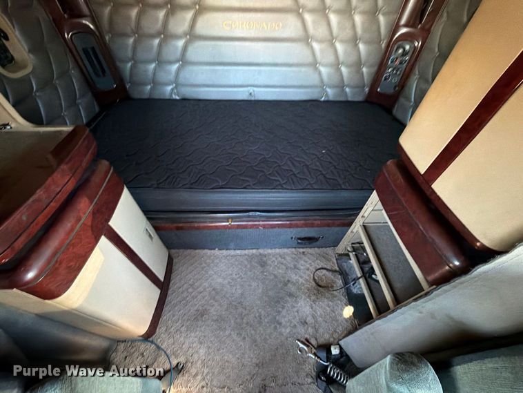 image for item FB5128 2011 Freightliner Coronado SD semi truck