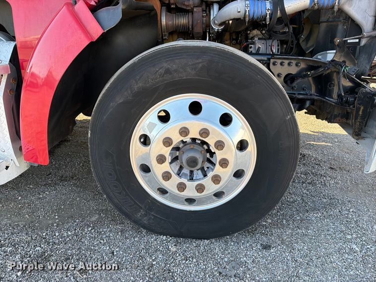 image for item FB5128 2011 Freightliner Coronado SD semi truck