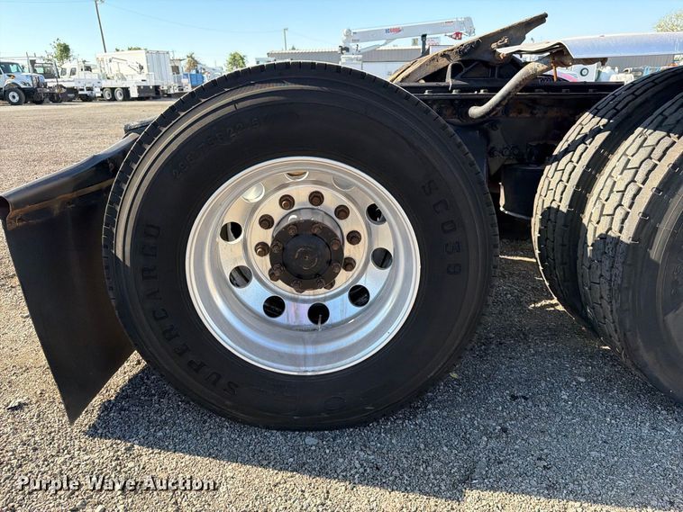 image for item FB5128 2011 Freightliner Coronado SD semi truck