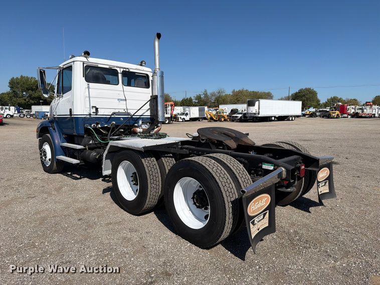 image for item FB5130 1998 Freightliner FL112 semi truck