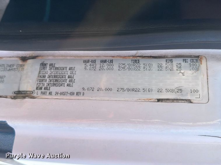 image for item FB5130 1998 Freightliner FL112 semi truck