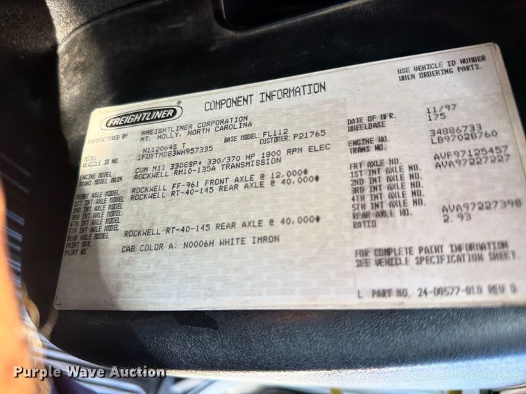 image for item FB5130 1998 Freightliner FL112 semi truck
