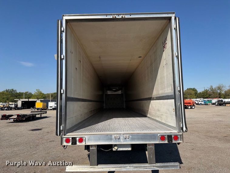 image for item FB5134 2008 Wabash refrigerated van trailer