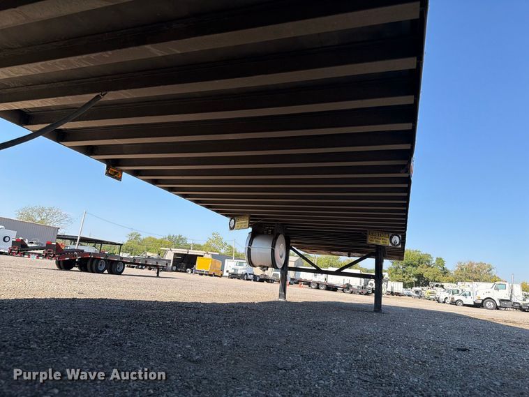 image for item FB5134 2008 Wabash refrigerated van trailer