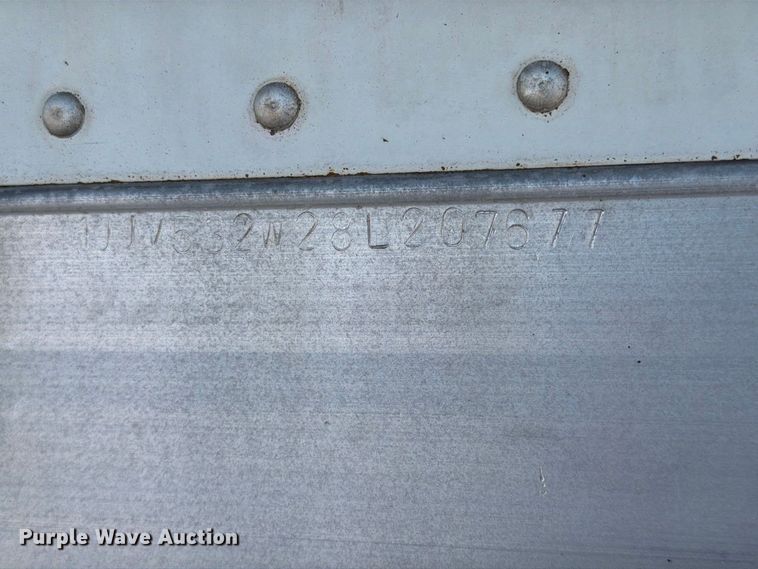 image for item FB5134 2008 Wabash refrigerated van trailer