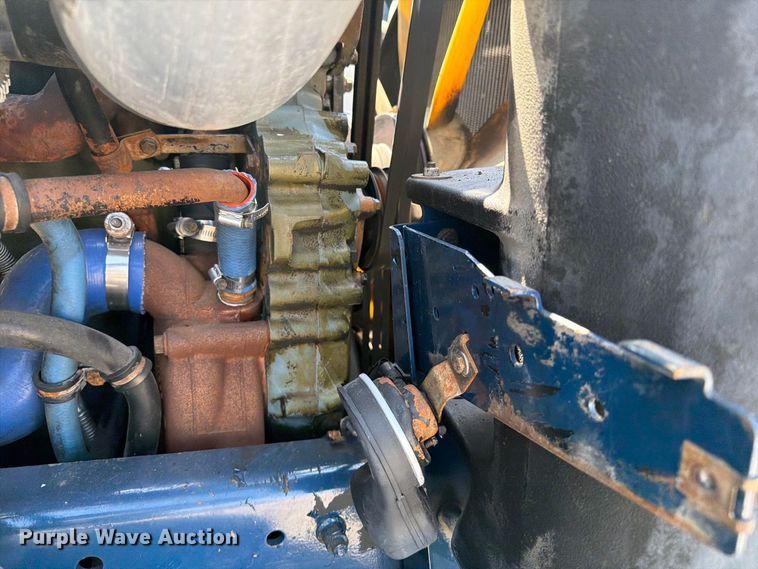 image for item FB5138 1995 Freightliner FL106 semi truck