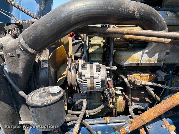 image for item FB5138 1995 Freightliner FL106 semi truck