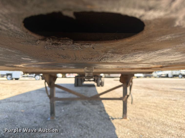image for item FB5153 2005 Great Dane 7411SSL 101A dry van trailer