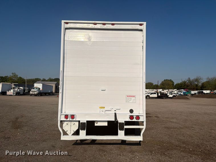 image for item FB5178 2001 Wabash dry van trailer