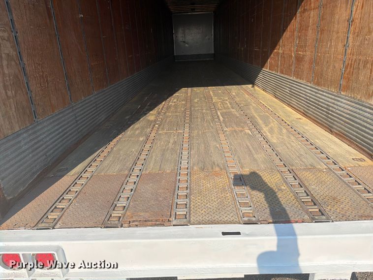 image for item FB5178 2001 Wabash dry van trailer