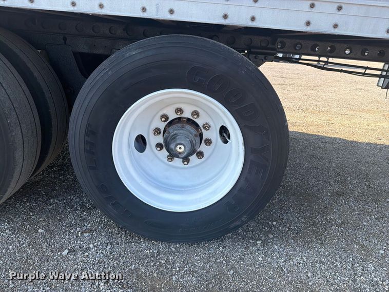 image for item FB5178 2001 Wabash dry van trailer