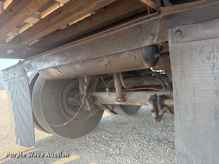 image for item FB5178 2001 Wabash dry van trailer