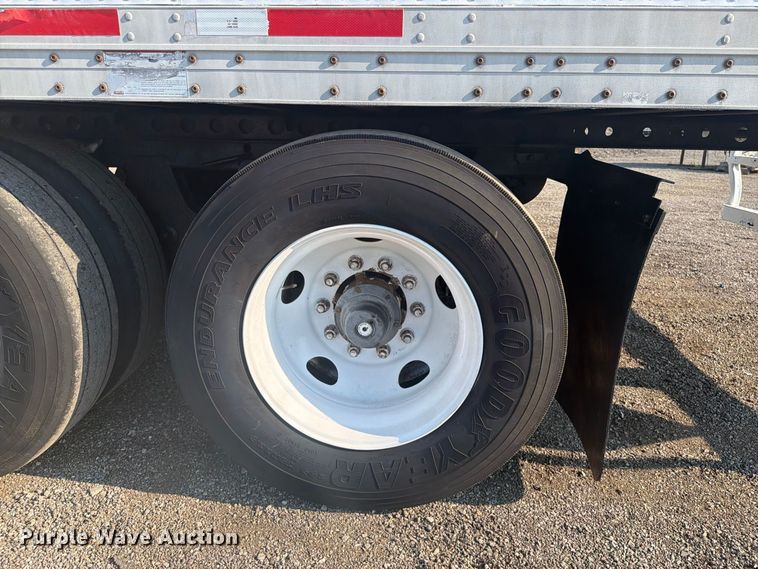 image for item FB5178 2001 Wabash dry van trailer