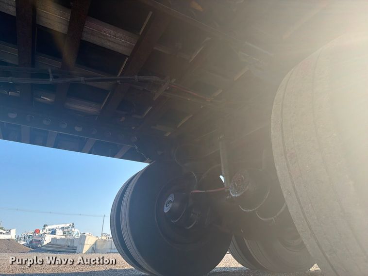 image for item FB5178 2001 Wabash dry van trailer