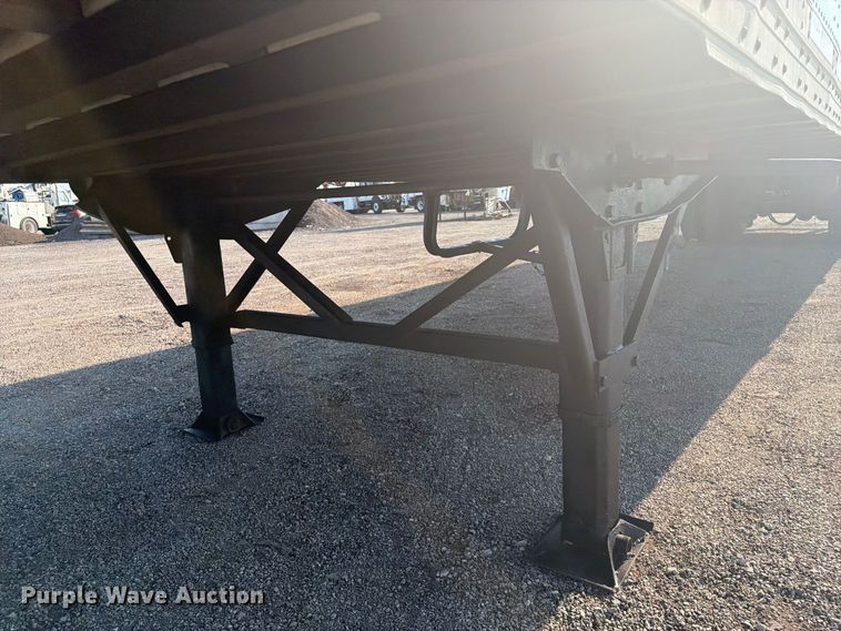 image for item FB5178 2001 Wabash dry van trailer