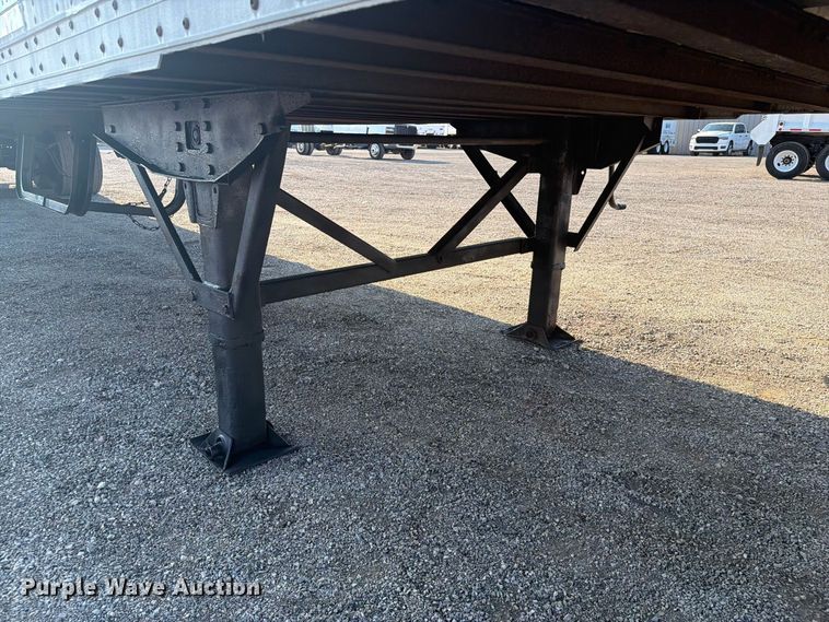 image for item FB5178 2001 Wabash dry van trailer