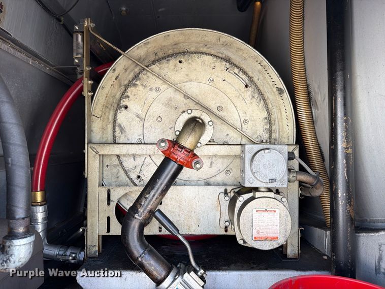 image for item FB8313 2016 Peterbilt 348 fuel truck