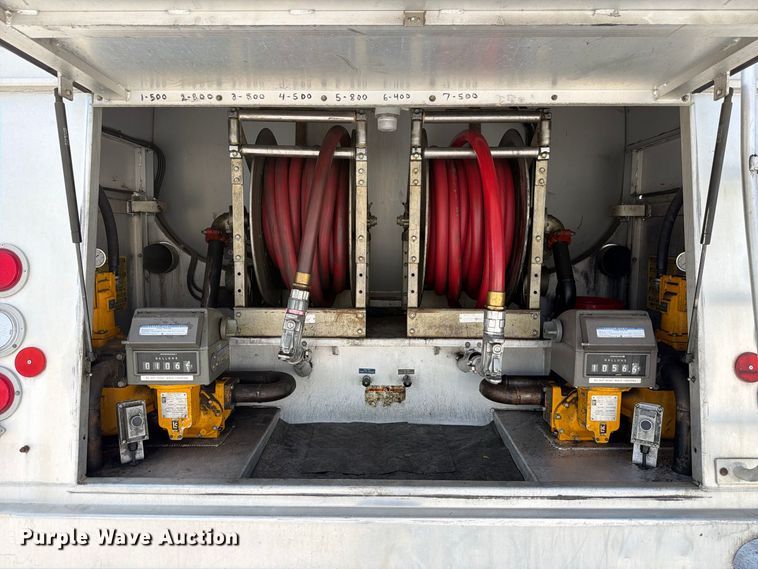 image for item FB8313 2016 Peterbilt 348 fuel truck