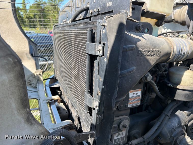 image for item FB8313 2016 Peterbilt 348 fuel truck