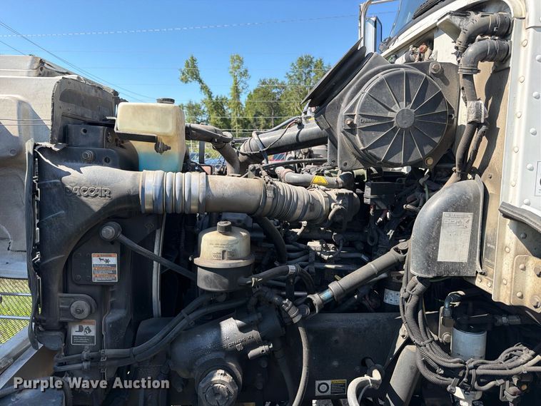 image for item FB8313 2016 Peterbilt 348 fuel truck