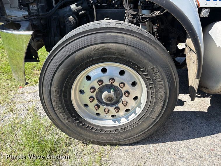 image for item FB8313 2016 Peterbilt 348 fuel truck