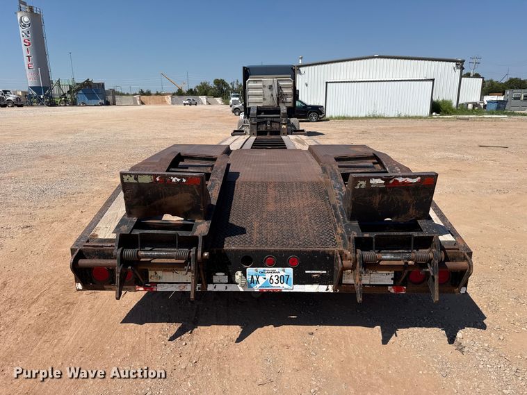 image for item FC4248 2004 Eagle Beaver 35GSLXBR lowboy equipment trailer