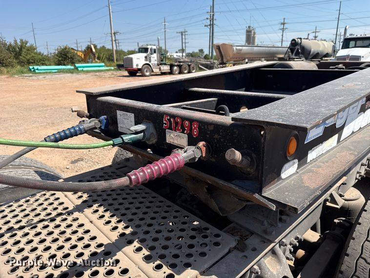 image for item FC4248 2004 Eagle Beaver 35GSLXBR lowboy equipment trailer