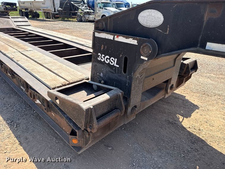 image for item FC4248 2004 Eagle Beaver 35GSLXBR lowboy equipment trailer