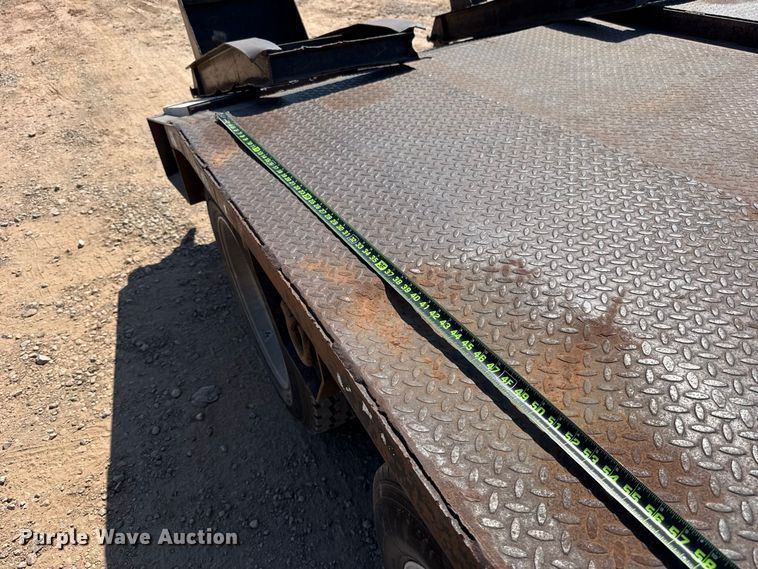 image for item FC4248 2004 Eagle Beaver 35GSLXBR lowboy equipment trailer