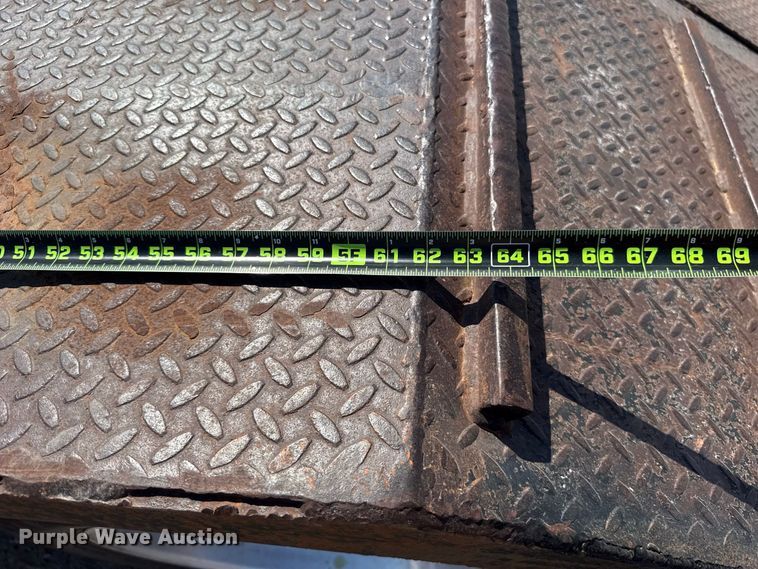 image for item FC4248 2004 Eagle Beaver 35GSLXBR lowboy equipment trailer