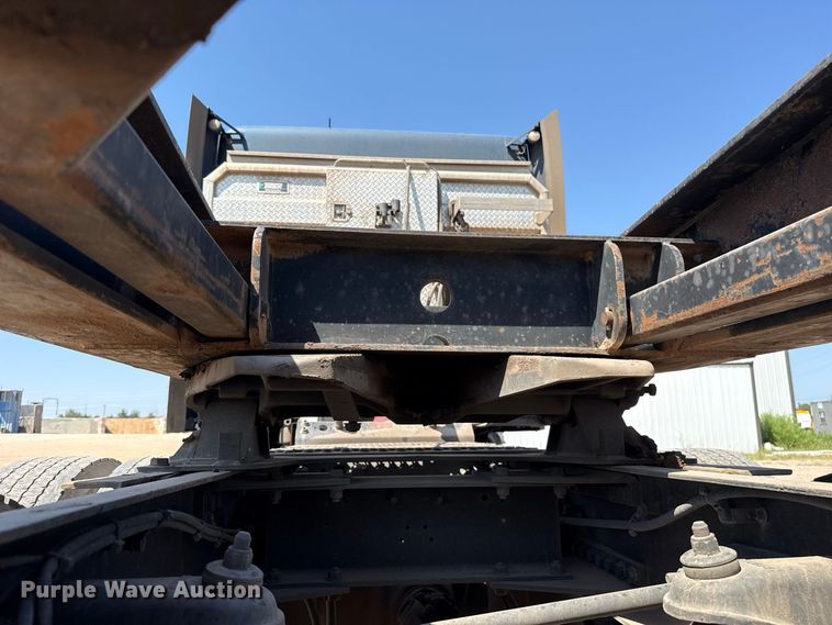 image for item FC4248 2004 Eagle Beaver 35GSLXBR lowboy equipment trailer