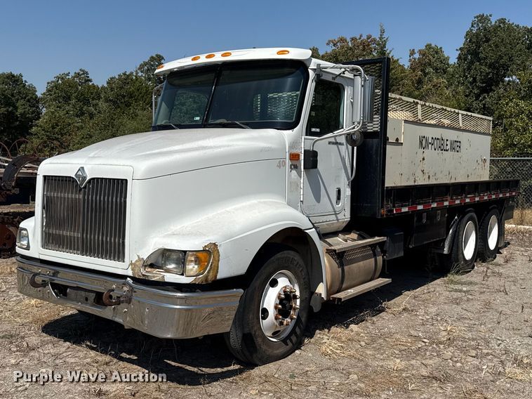 image for item FC4289 2006 International L9200i 6X4 flatbed truck