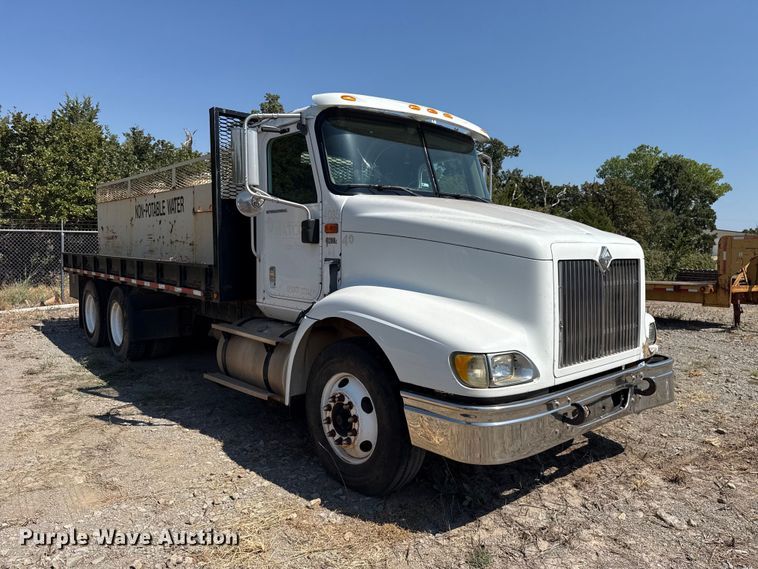image for item FC4289 2006 International L9200i 6X4 flatbed truck
