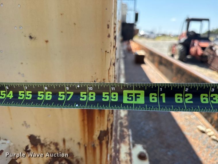 image for item FC4289 2006 International L9200i 6X4 flatbed truck