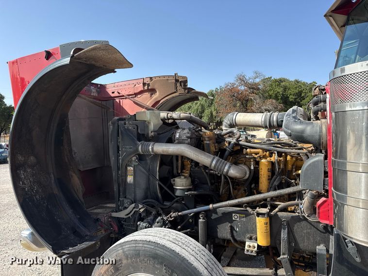 image for item FC4356 2008 Peterbilt 389 semi truck
