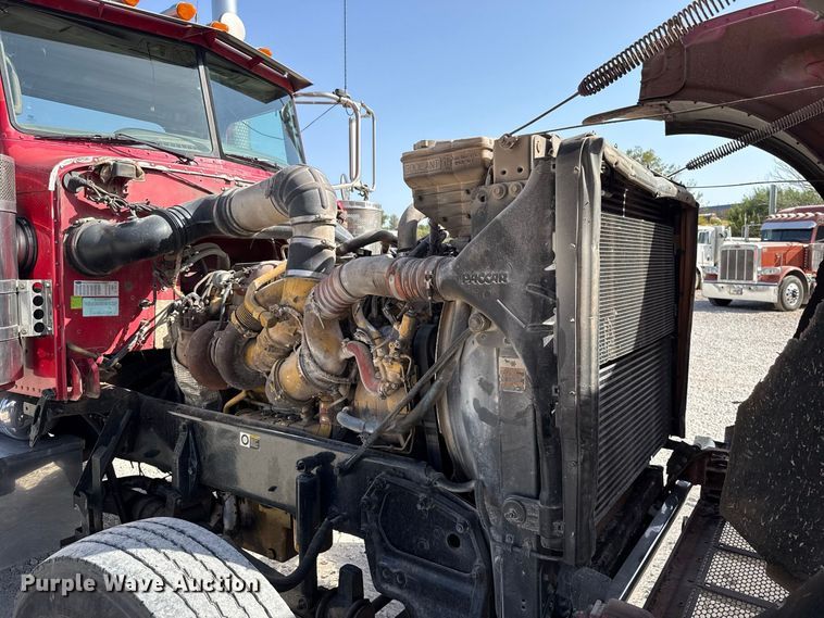 image for item FC4356 2008 Peterbilt 389 semi truck