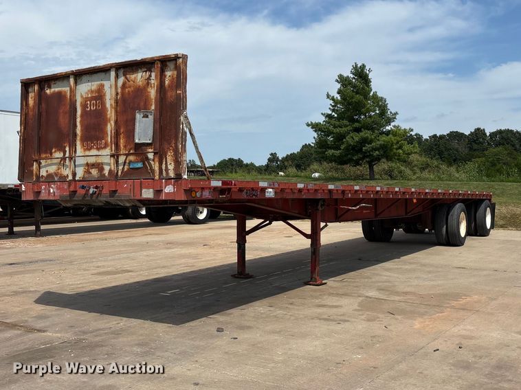 1985 Fruehauf PB100-T2W-48XW flatbed trailer