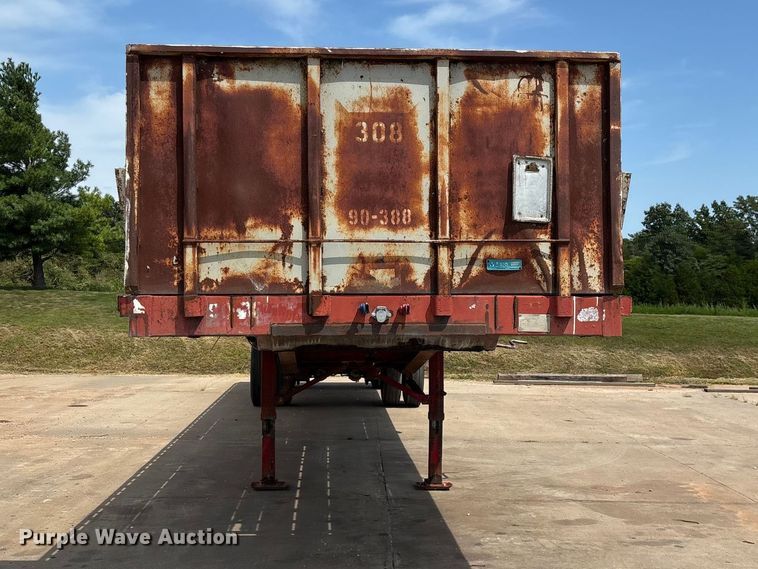 image for item FG0618 1985 Fruehauf PB100-T2W-48XW flatbed trailer