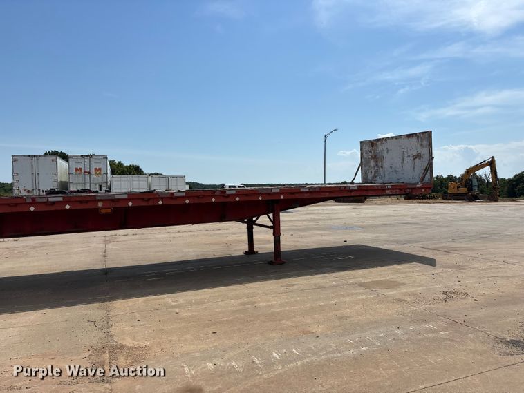 image for item FG0618 1985 Fruehauf PB100-T2W-48XW flatbed trailer